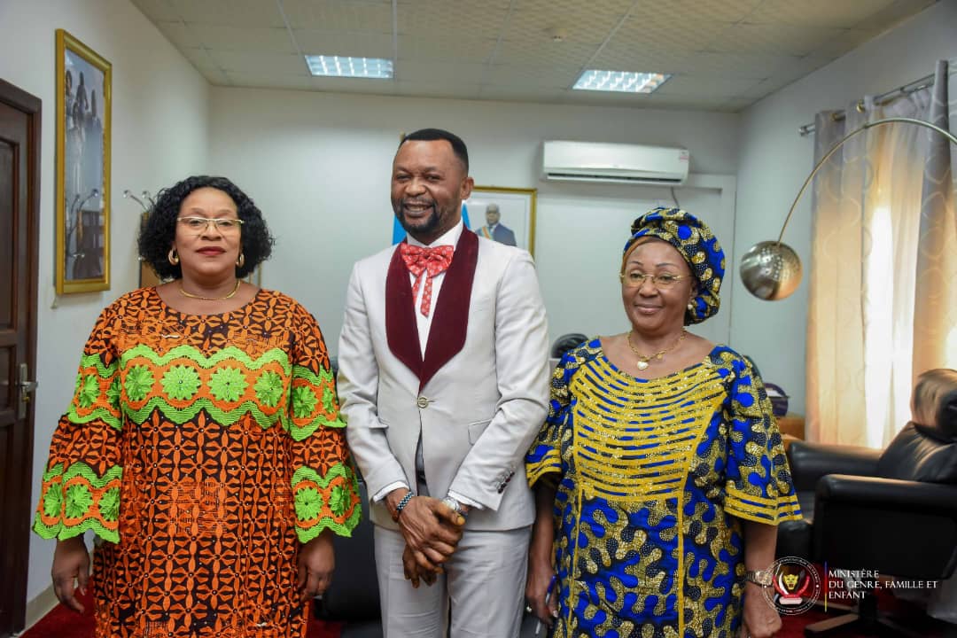 Culture : José Nzita félicite Mireille Masangu d’avoir redonné le sourire à 700 familles venues de Kwamouth