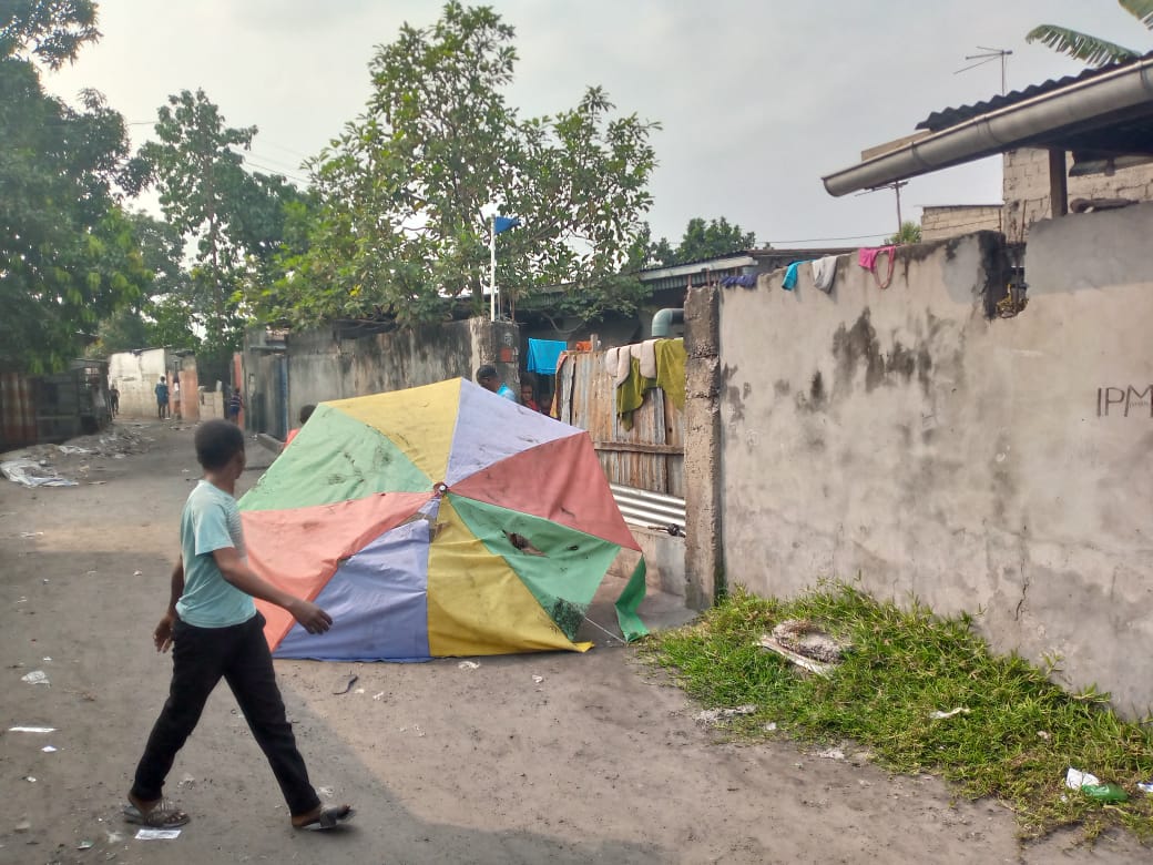 Kinshasa-Masina : vive tension à Boba, des jeunes “kulunas” sabotent le quartier 