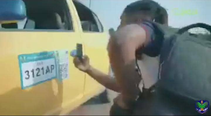 Kinshasa : le gouvernorat met en place une application pour scanner le code QR des taxis avant d’y accéder