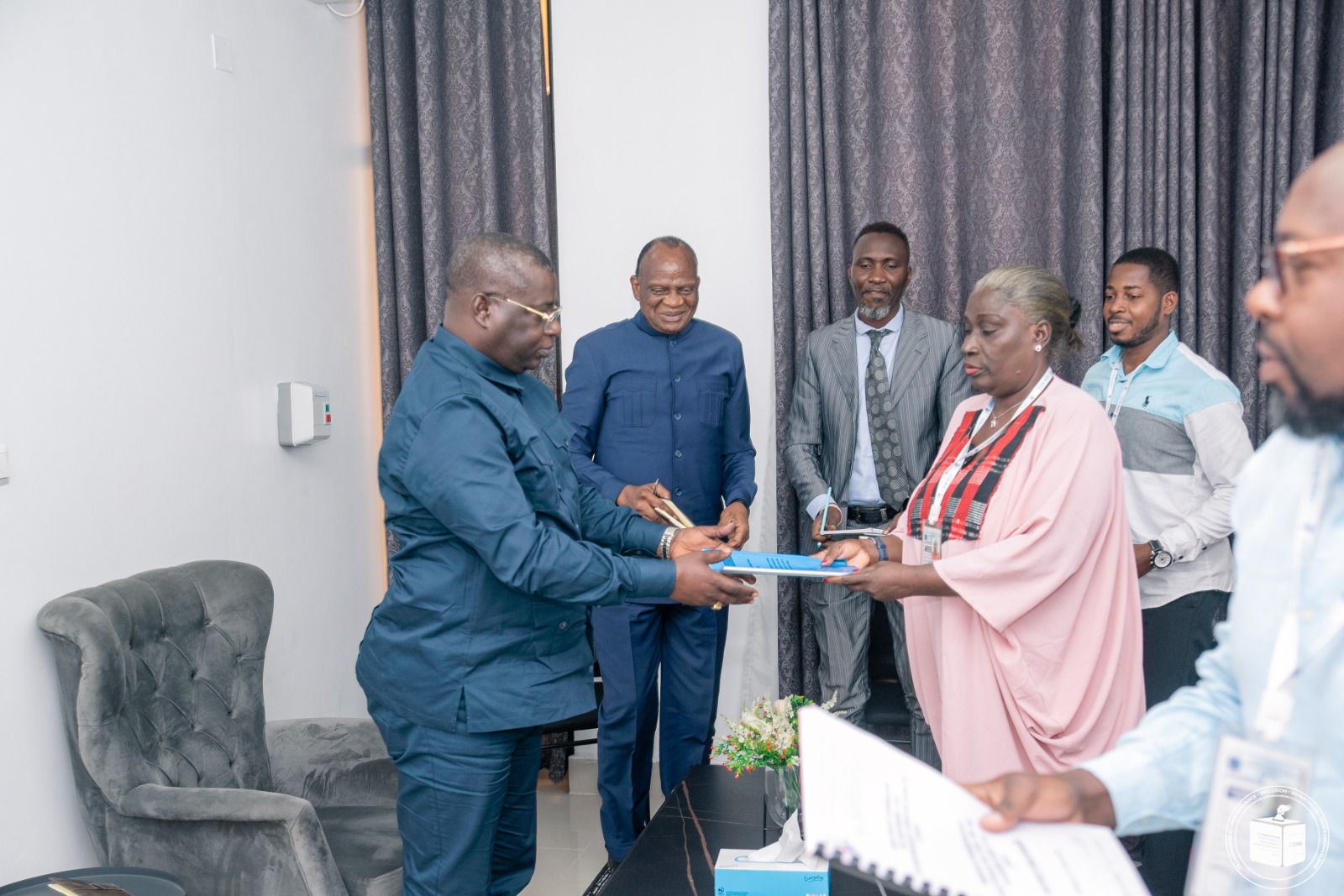 Élections 2023 : la mission conjointe africaine d’observation dépose son rapport à la CENI