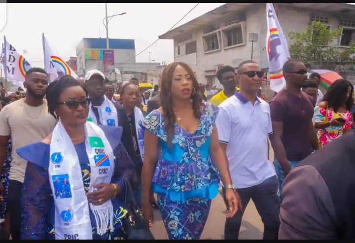 Législatives nationales : Stéphane Mbombo confirme la vision de son parti dans la transformation du district de Lukunga 