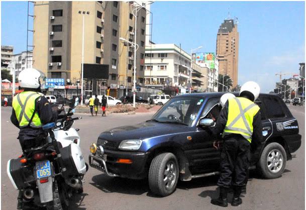 Kinshasa : le Boulevard du 30 juin, pandémonium des tracasseries routières