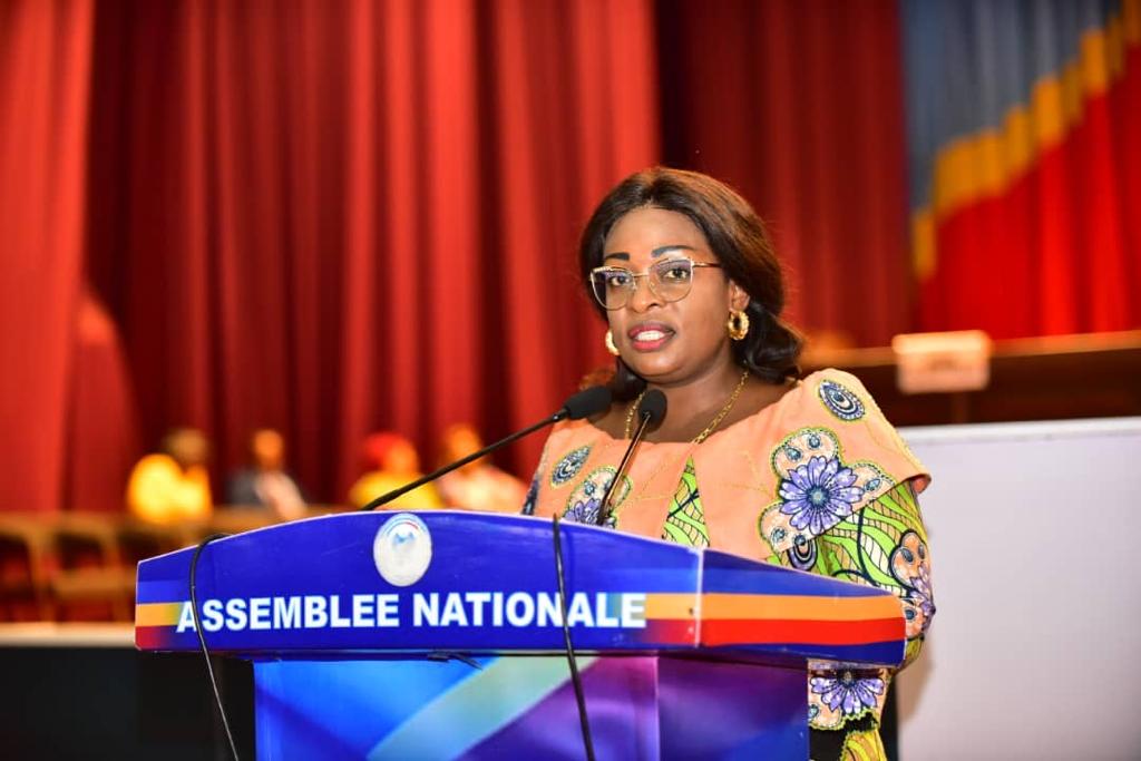Incendie au Camp Lufungula : la députée nationale Solange Masumbuko exprime sa compassion