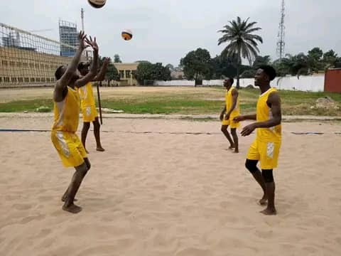 Beach Volley : les Léopards dames et messieurs affûtent leurs armes pour le Championnat d’Afrique