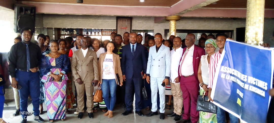 Sensibilisation des victimes sur la nouvelle loi prévoyant leurs droits et devoirs : Mhyrhand Mulumba regroupe environ 100 participants à Kinshasa
