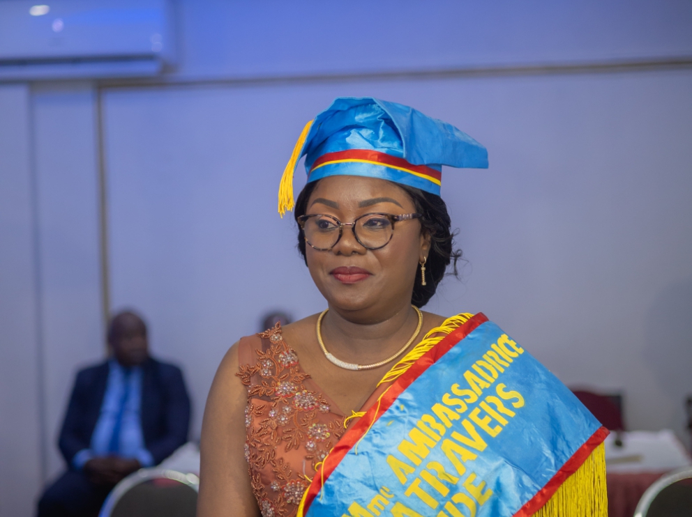 RDC : Carine Mbuaki présentée aux autorités en tant qu’ambassadrice de la paix dans le monde