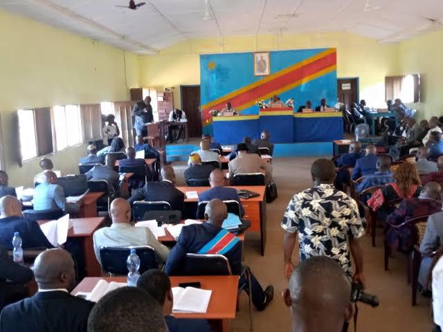 Société : Impaiement des élus provinciaux, un ancien député provincial du Kasaï parle de manque de volonté du Gouvernement