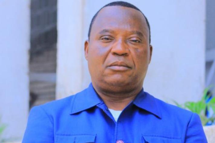 ESU : « Comment expliquer qu’un huissier soit bien rémunéré qu’un professeur d’université, ça n’existe nulle part ! » (président de l’APUKIN)