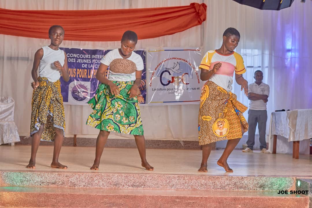 Beni – Culture : Six écoles se fixent rendez-vous en finale du concours “Beni, tous pour la paix” version mixte