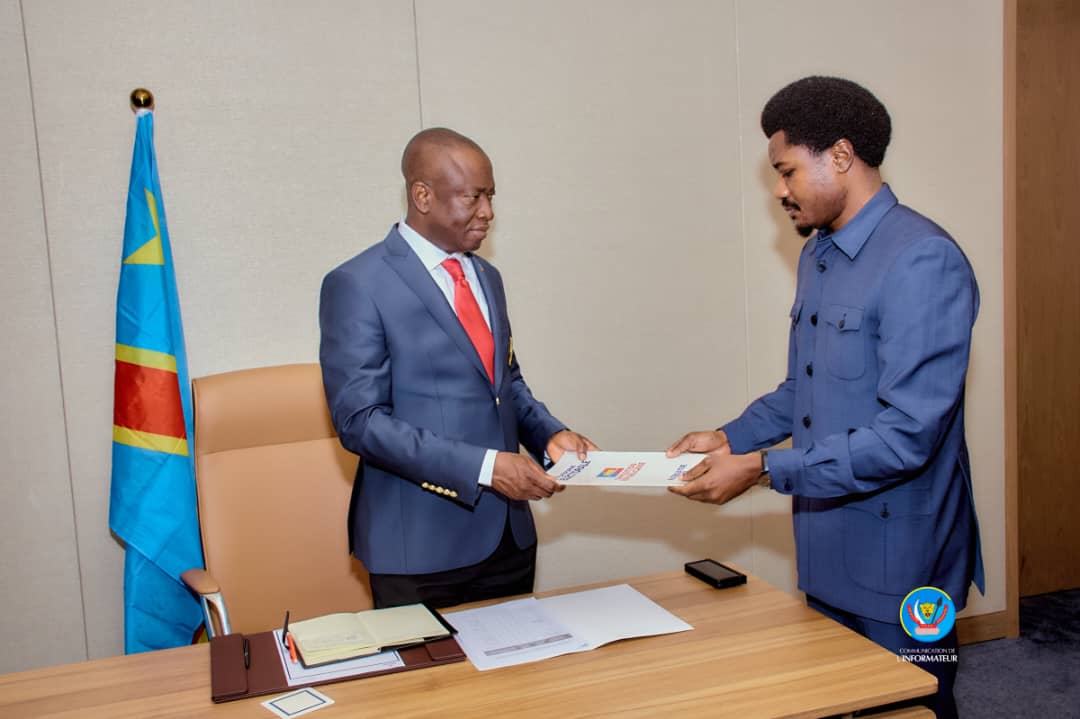 RDC : Première force politique reçue par l’informateur, l’opposition républicaine de Constant Mutamba dépose son cahier de charge