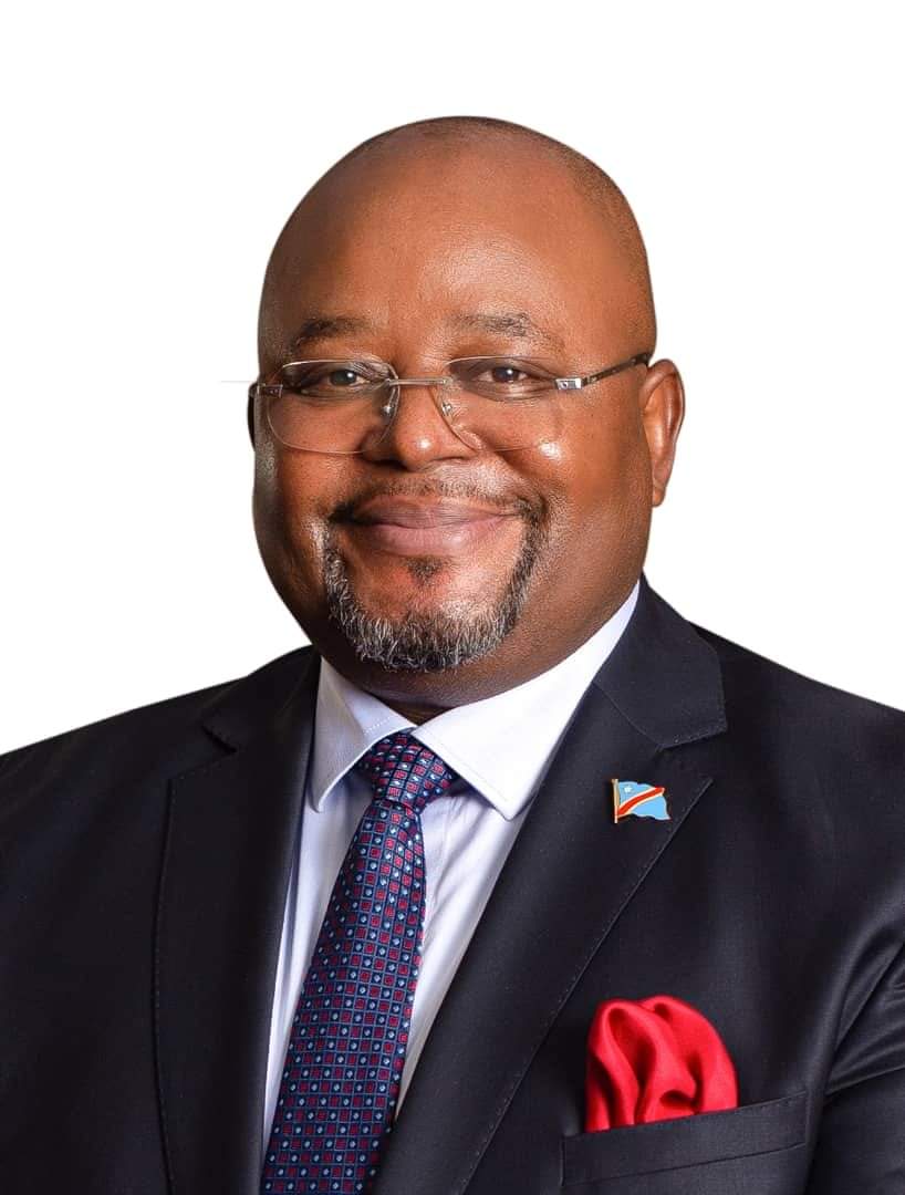 Gouvernement Suminwa : Miriam Sefu félicite le ministre du budget Aimé Boji pour sa reconduction