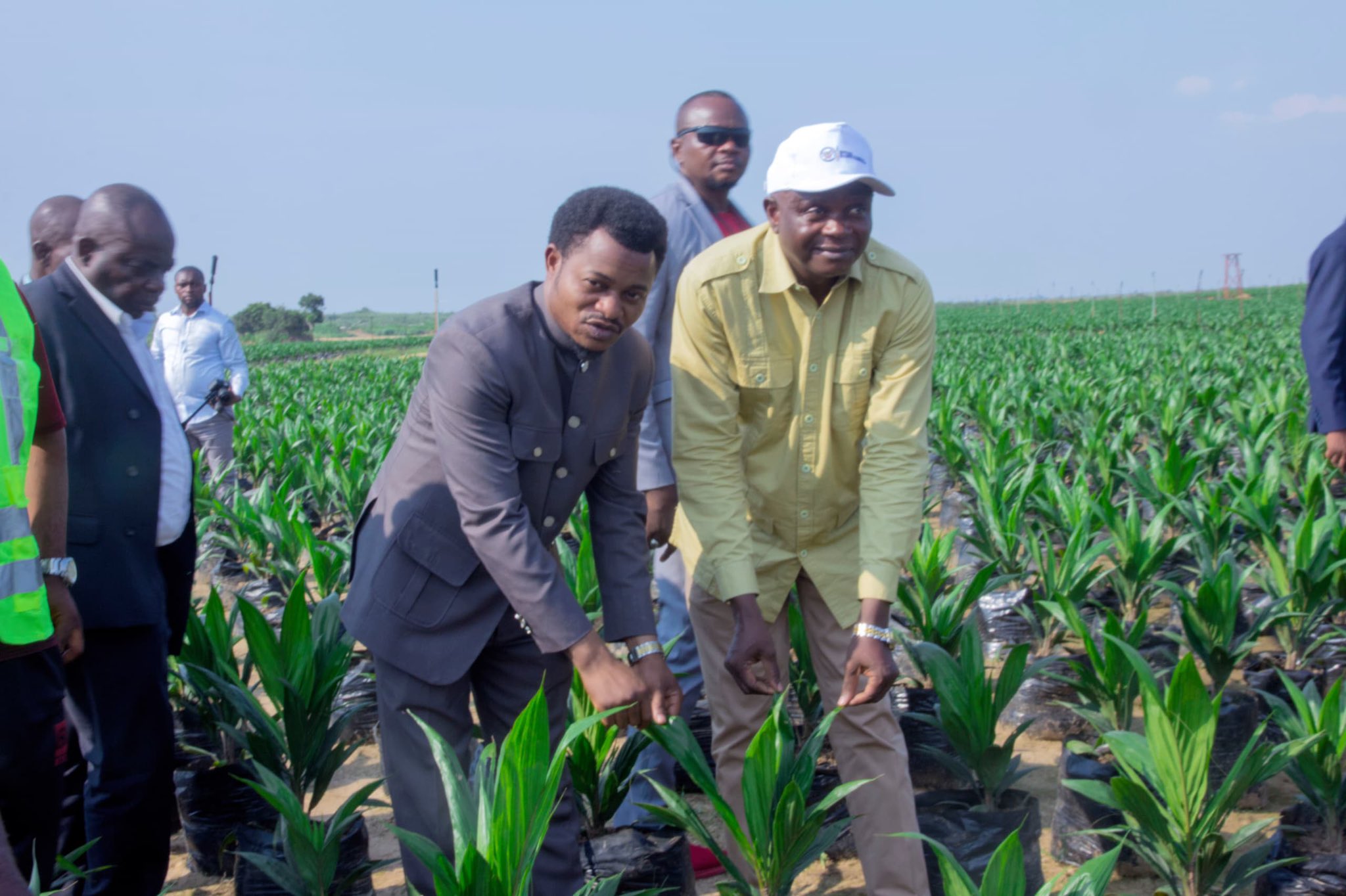 Province de la Tshopo : La visite du ministre de l’Agriculture renforce le secteur agricole et favorise la création d’emplois