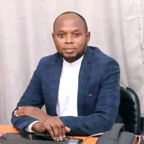 RDC : Arrestation du journaliste Jean de Dieu Mukendi après ses critiques contre la FEBACO