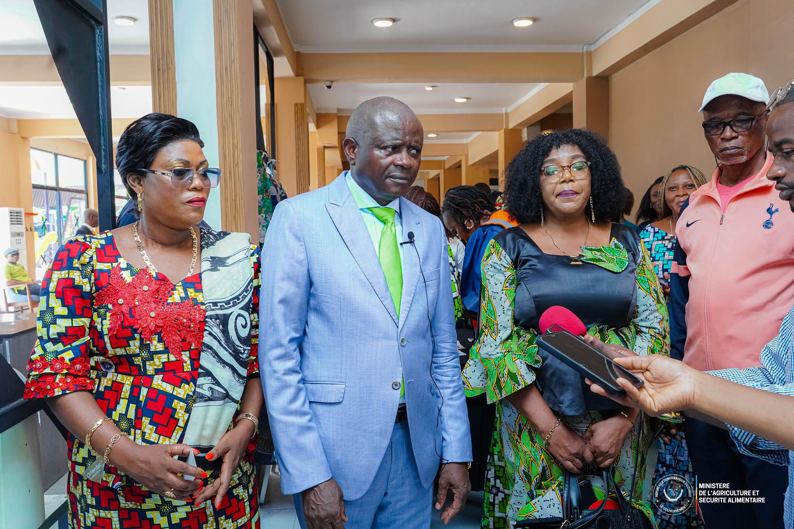 RDC : Le Ministre d’État Grégoire Mutshail Mutomb appelle les femmes entrepreneures à s’organiser pour dynamiser le secteur agricole