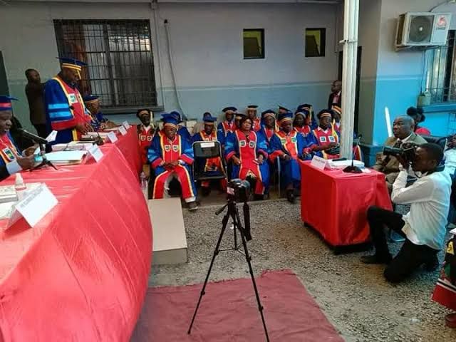 RDC – Révolution à l’ESU : Le gouvernement encadre strictement les écoles doctorales pour une formation d’excellence