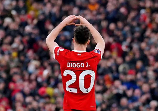 Hommage mondial à Diogo Jota : Liverpool retire le dossard 20, les stars lui rendent un dernier salut