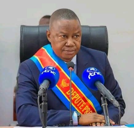 Kinshasa : Levi Mbuta visé par une pétition de destitution à l’Assemblée provinciale