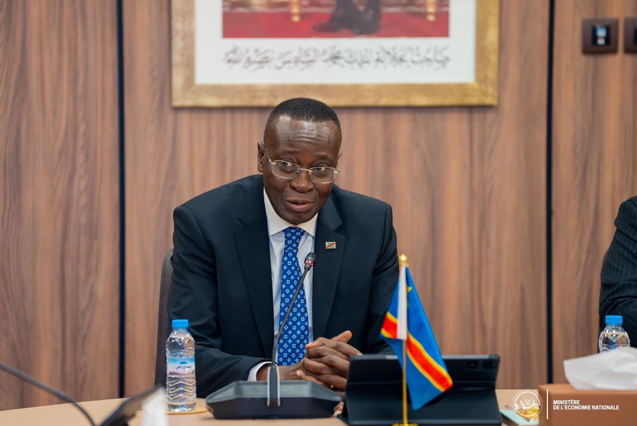 RDC : Kinshasa impose le franc congolais pour l’affichage des prix, une mesure de souveraineté monétaire