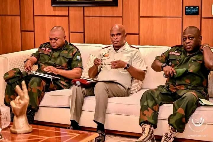 RDC : Trois généraux radiés de l’armée pour haute trahison, dont l’ex-chef d’état-major Christian Tshiwewe